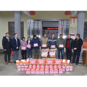 走訪共建謀發(fā)展 噓寒問(wèn)暖獻(xiàn)真情
